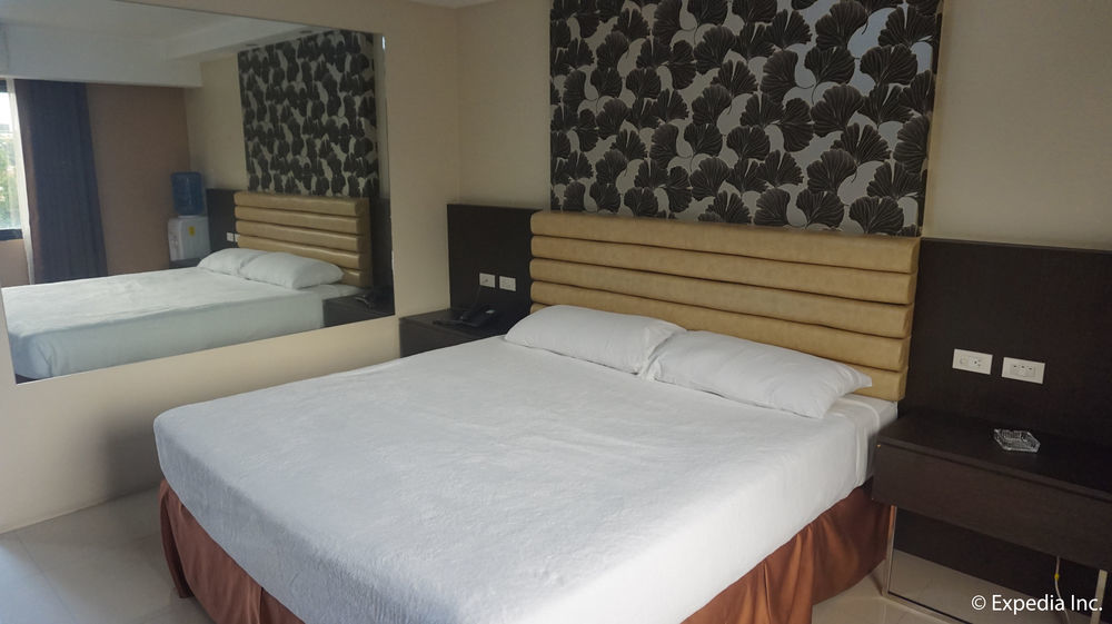 Score Birds Hotel Angeles Ngoại thất bức ảnh