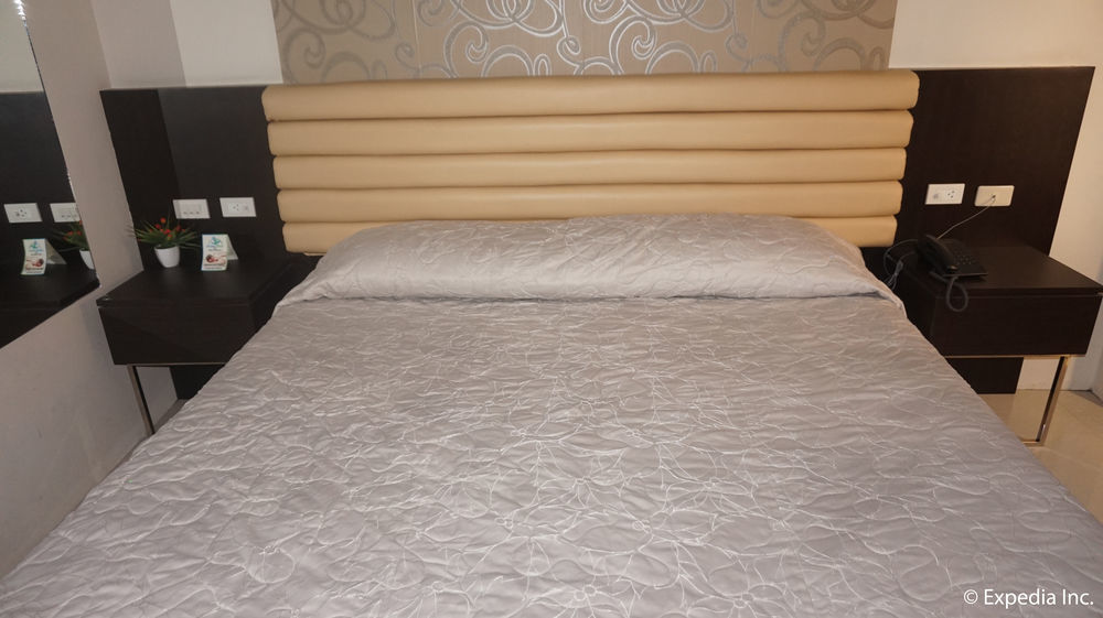 Score Birds Hotel Angeles Ngoại thất bức ảnh